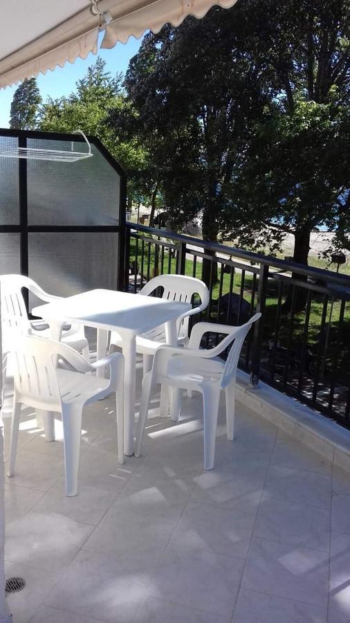 Poseidon Rooms Nea Vrasna Exterior photo