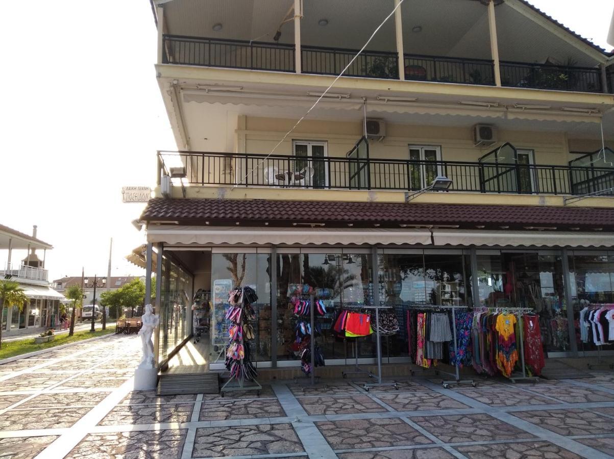Poseidon Rooms Nea Vrasna Exterior photo